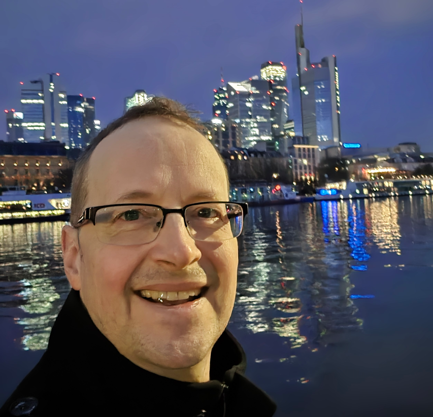 Aaron Hoos in Frankfurt, Germany